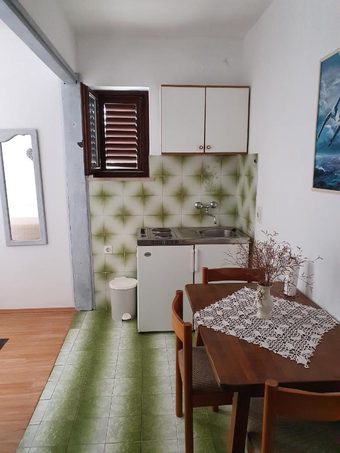 Aenona Sunny Apartment Vrsi Exterior foto